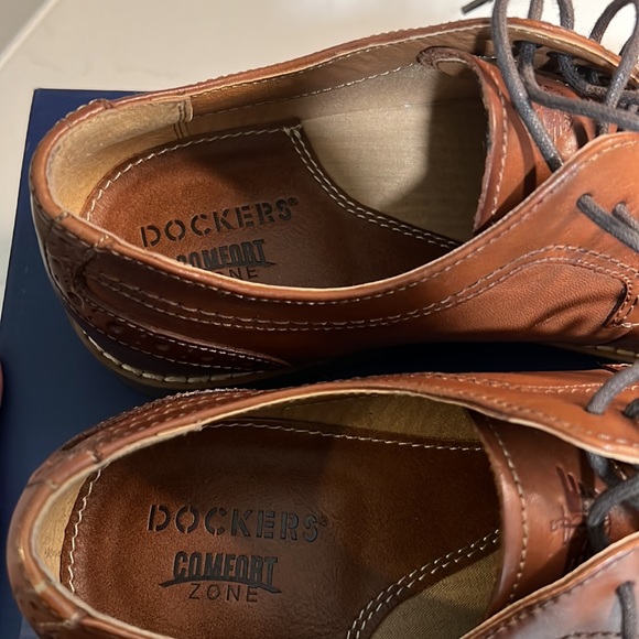 Dockers Mens dress shoes brown Size 8 - Picture 4 of 5